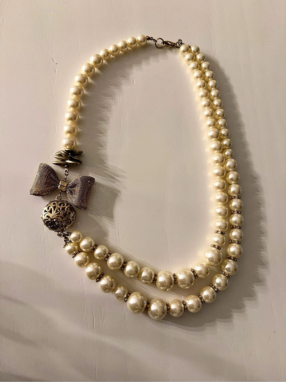 Double-Strand Pearl Pendant Necklace